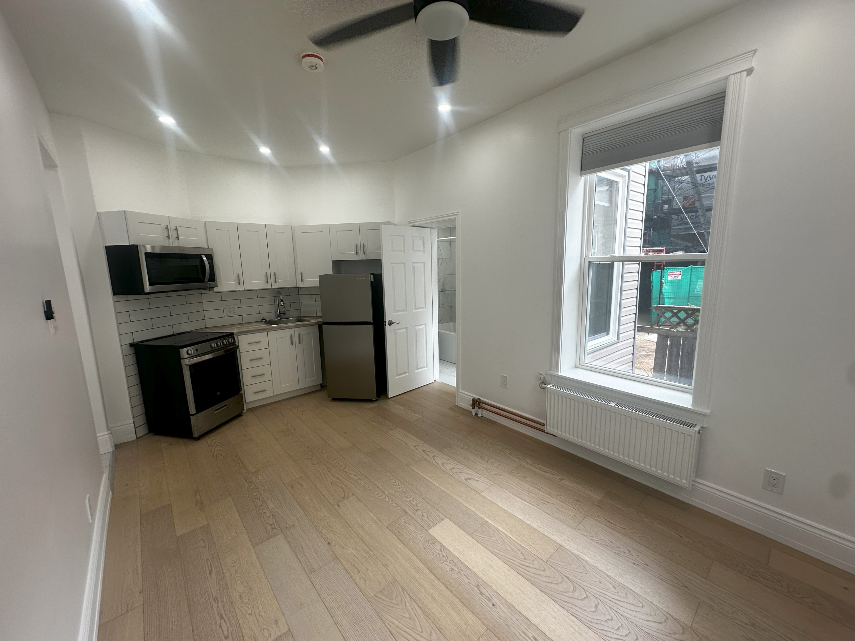 320 Cooper Street - 10