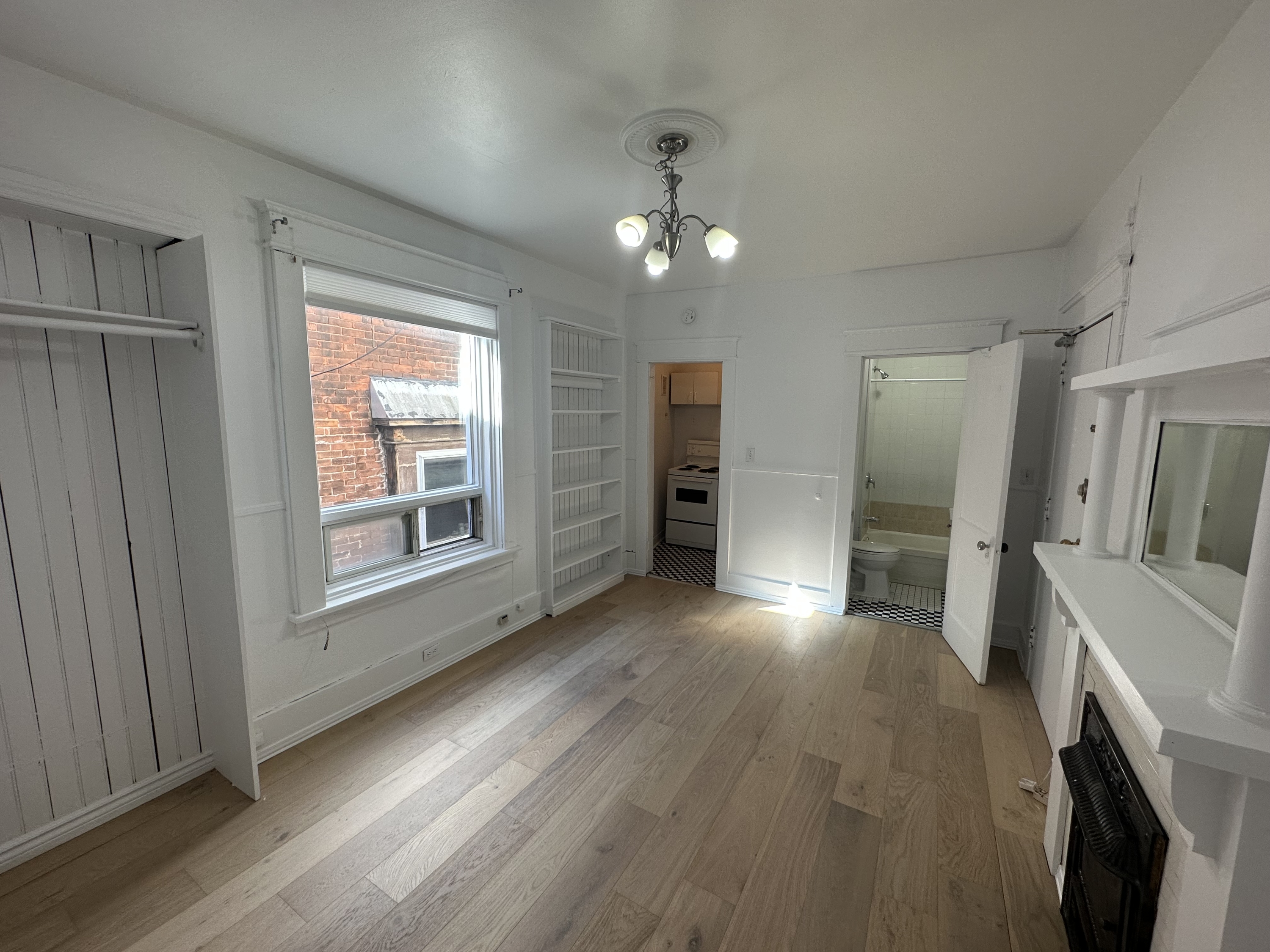 318 Cooper Street - 22